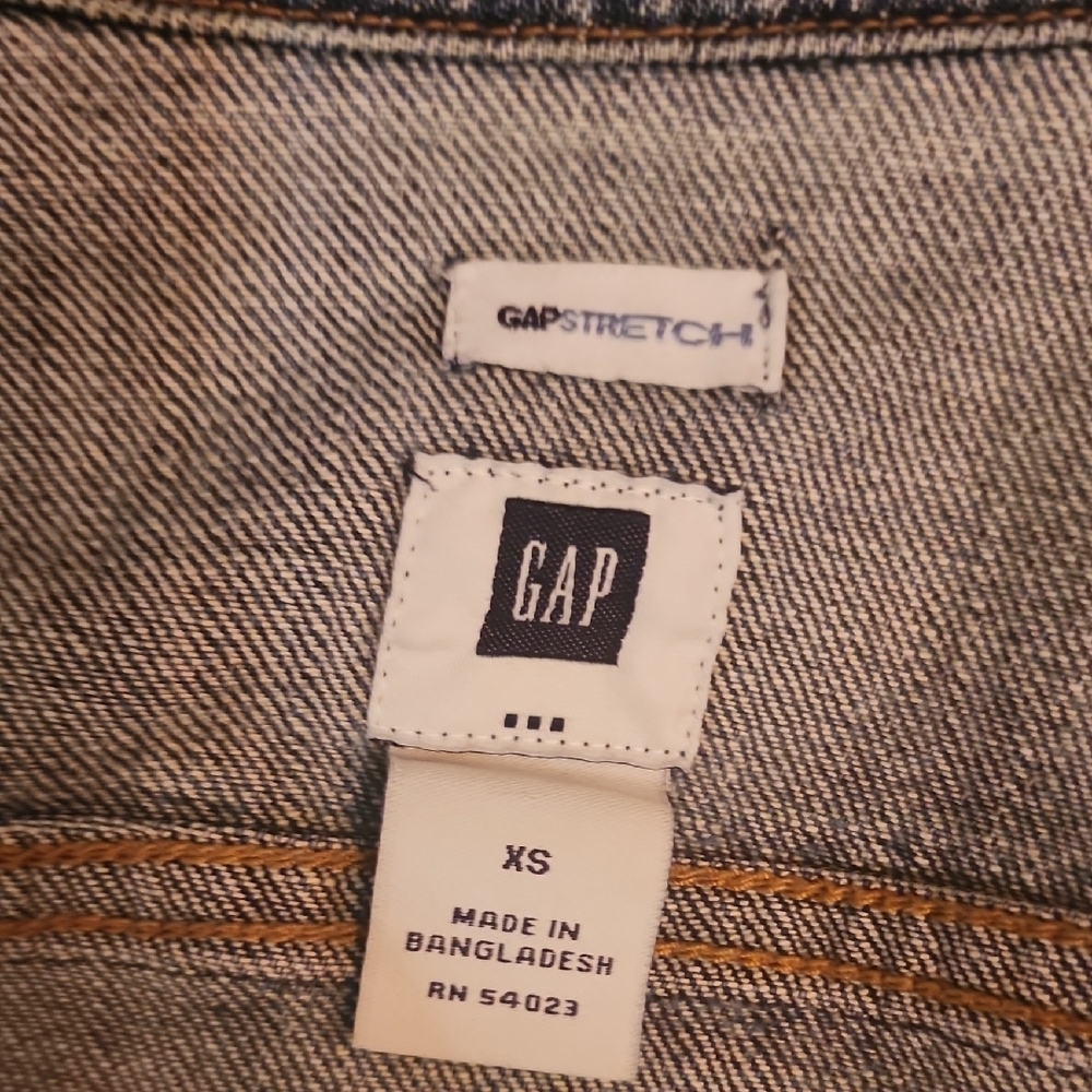GAP Stretch Women's Blue Denim Jacket - Picture 2 of 4